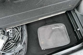 HYUNDAI IONIQ 5 58kWh Premium Hatchback 5dr Electric Auto (170 ps)