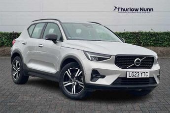 Volvo XC40 2.0 B3 MHEV Plus SUV 5dr Petrol Hybrid DCT Auto Euro 6 (s/s) (16
