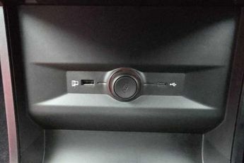 MG MG4 64kWh Trophy Long Range Hatchback 5dr Electric Auto (203 ps)