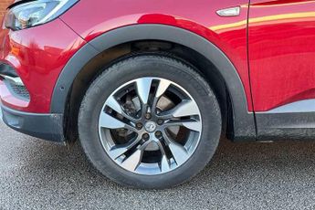 VAUXHALL GRANDLAND X 1.2 Turbo SRi Nav SUV 5dr Petrol Auto Euro 6 (s/s) (130 ps)