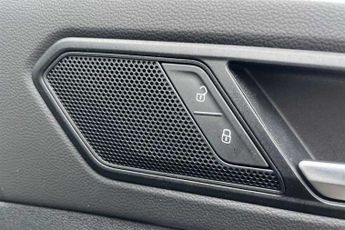 VOLKSWAGEN TIGUAN 1.4 TSI 13kWh R-Line SUV 5dr Petrol Plug-in Hybrid DSG Euro 6 (s