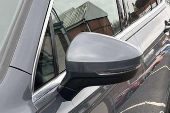 VOLKSWAGEN TIGUAN 1.4 TSI 13kWh R-Line SUV 5dr Petrol Plug-in Hybrid DSG Euro 6 (s