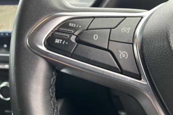 RENAULT CAPTUR 1.6 E-TECH S Edition SUV 5dr Petrol Hybrid Auto Euro 6 (s/s) (14