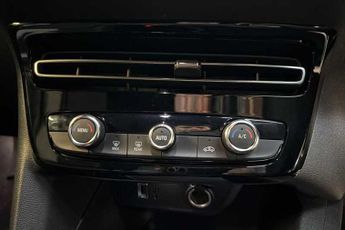 VAUXHALL MOKKA Electric 50kWh Ultimate SUV 5dr Electric Auto (136 ps)