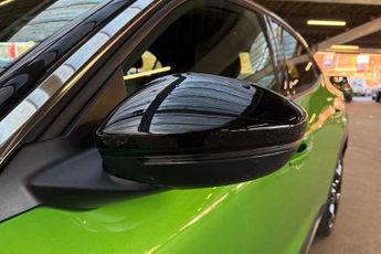 VAUXHALL MOKKA Electric 50kWh Ultimate SUV 5dr Electric Auto (136 ps)