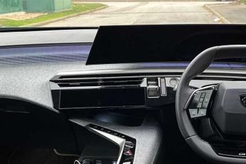 Peugeot E-3008 73kWh GT SUV 5dr Electric Auto (210 ps)