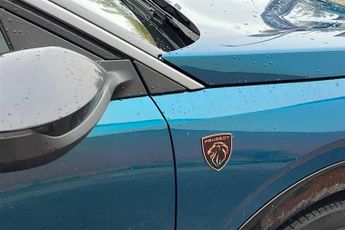 Peugeot E-3008 73kWh GT SUV 5dr Electric Auto (210 ps)