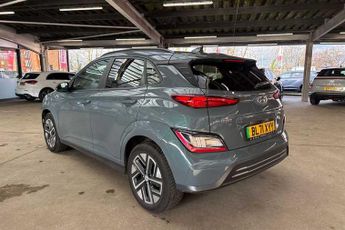 HYUNDAI KONA 64kWh Premium SUV 5dr Electric Auto (10.5kW Charger) (204 ps)