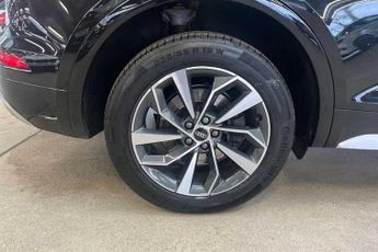 AUDI Q5 2.0 TDI 40 S line SUV 5dr Diesel S Tronic quattro Euro 6 (s/s) (