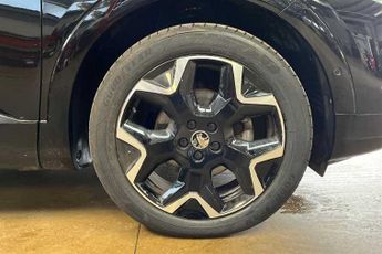 Vauxhall Grandland 1.2 Turbo Ultimate SUV 5dr Petrol Auto Euro 6 (s/s) (130 ps)