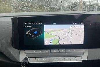 Vauxhall Astra Electric 54 kWh (156 PS) Ultimate 5 Door Electric Hatchback *** Delivery 
