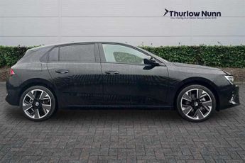 Vauxhall Astra Electric 54 kWh (156 PS) Ultimate 5 Door Electric Hatchback *** Delivery 