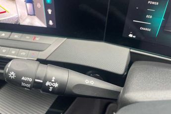 Vauxhall Astra Electric 54 kWh (156 PS) Ultimate 5 Door Electric Hatchback *** Delivery 