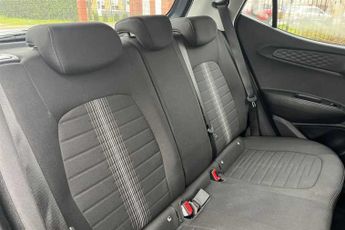 HYUNDAI i10 1.2 SE Connect Hatchback 5dr Petrol Auto Euro 6 (s/s) (84 ps)