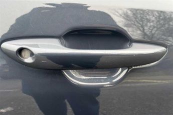 HYUNDAI i10 1.2 SE Connect Hatchback 5dr Petrol Auto Euro 6 (s/s) (84 ps)