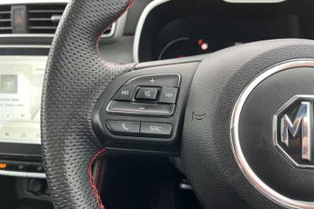 MG ZS 51.1kWh Trophy SUV 5dr Electric Auto (176 ps)