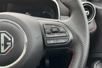 MG ZS 51.1kWh Trophy SUV 5dr Electric Auto (176 ps)