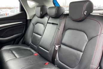 MG ZS 51.1kWh Trophy SUV 5dr Electric Auto (176 ps)