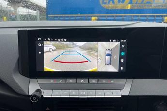 Vauxhall Astra Electric 54kWh Ultimate Hatchback 5dr Electric Auto (156 ps)