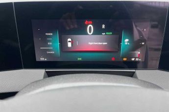 Vauxhall Astra Electric 54kWh Ultimate Hatchback 5dr Electric Auto (156 ps)