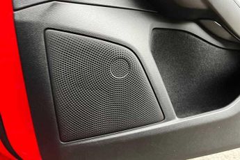 FORD FOCUS 1.0T EcoBoost MHEV Titanium Hatchback 5dr Petrol Hybrid DCT Euro