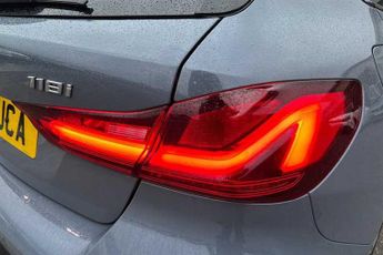 BMW 1 SERIES 1.5 118i M Sport (LCP) Hatchback 5dr Petrol DCT Euro 6 (s/s) (13