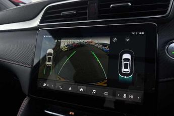 MG ZS 72.6kWh Trophy Long Range SUV 5dr Electric Auto (156 ps)