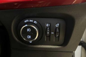 Vauxhall Mokka Electric 50kWh SRi Nav Premium SUV 5dr Electric Auto (136 ps)