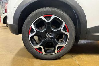 Vauxhall Mokka Electric 50kWh SRi Nav Premium SUV 5dr Electric Auto (136 ps)