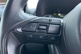 TOYOTA YARIS 1.5 VVT-h Icon Hatchback 5dr Petrol Hybrid E-CVT Euro 6 (s/s) (1
