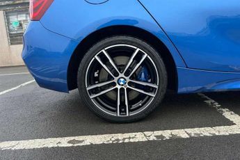 BMW 1 SERIES 1.5 118i GPF M Sport Shadow Edition Hatchback 5dr Petrol Auto Eu