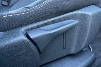 PEUGEOT 3008 1.6 13.2kWh GT Premium SUV 5dr Petrol Plug-in Hybrid e-EAT 4WD E