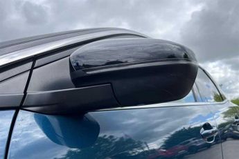 PEUGEOT 3008 1.6 13.2kWh GT Premium SUV 5dr Petrol Plug-in Hybrid e-EAT 4WD E