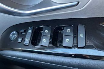 HYUNDAI TUCSON 1.6 h T-GDi 13.8kWh Ultimate SUV 5dr Petrol Plug-in Hybrid Auto 