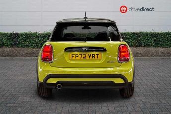 MINI HATCH 1.5 Cooper Classic Hatchback 3dr Petrol Steptronic Euro 6 (s/s) 