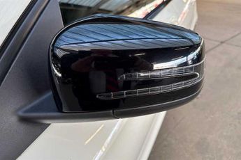 MERCEDES-BENZ A CLASS 2.1 A200d AMG Line (Premium) Hatchback 5dr Diesel 7G-DCT Euro 6 