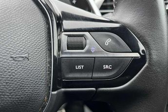 PEUGEOT 3008 1.2 HYBRID Active SUV 5dr Petrol Hybrid e-DSC6 Euro 6 (s/s) (136