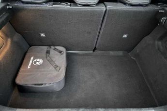 VAUXHALL Corsa Electric 50kWh Elite Nav Premium Hatchback 5dr Electric Auto (7.4Kw Charg