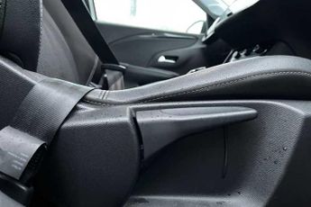 VAUXHALL Corsa Electric 50kWh Elite Nav Premium Hatchback 5dr Electric Auto (7.4Kw Charg