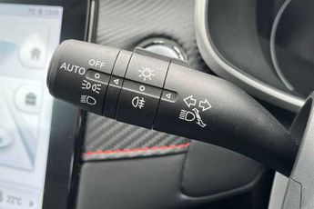 MG ZS 72.6kWh Trophy Long Range SUV 5dr Electric Auto (156 ps)