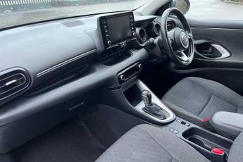 Toyota Yaris 1.5 VVT-h (116 PS) Design 5 Door Petrol Hybrid Hatchback Automat