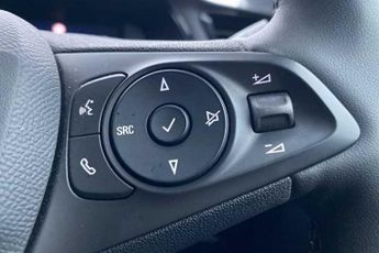 VAUXHALL Corsa Electric 50kWh Design Hatchback 5dr Electric Auto (136 ps)