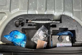 VAUXHALL MOKKA ELECTRIC 50kWh SRi Premium SUV 5dr Electric Auto (136 ps)