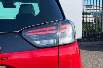 VAUXHALL CROSSLAND 1.2 Turbo Ultimate SUV 5dr Petrol Auto Euro 6 (s/s) (130 ps)