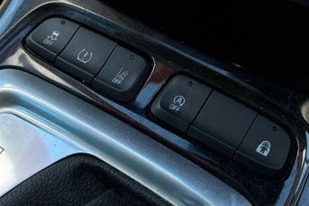 VAUXHALL CROSSLAND 1.2 Turbo Ultimate SUV 5dr Petrol Auto Euro 6 (s/s) (130 ps)