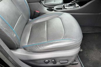 Hyundai IONIQ Premium SE 1.6 Petrol Hybrid Start/Stop (141ps)