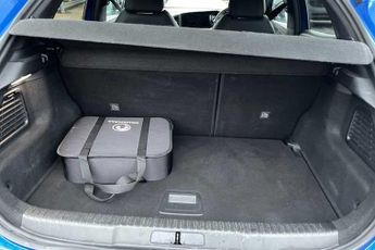 VAUXHALL MOKKA Electric 50kWh Ultimate SUV 5dr Electric Auto (136 ps)