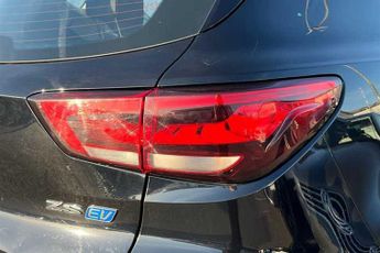 MG ZS 51.1kWh SE SUV 5dr Electric Auto (176 ps)