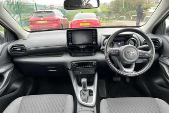 TOYOTA YARIS 1.5 VVT-h Design Hatchback 5dr Petrol Hybrid E-CVT Euro 6 (s/s) 