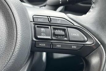 TOYOTA YARIS 1.5 VVT-h Design Hatchback 5dr Petrol Hybrid E-CVT Euro 6 (s/s) 